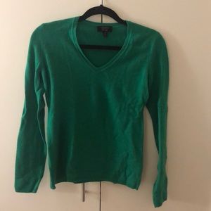 Green cashmere sweater